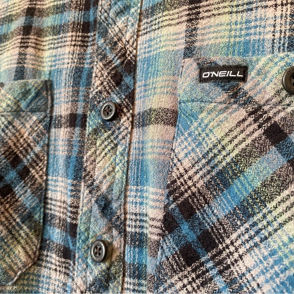 O’Neill long sleeve shirt size 3XLT, blue/grey plaid. - Picture 4 of 5